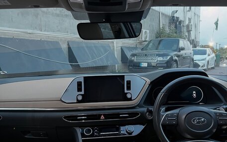 Hyundai Sonata VIII, 2022 год, 2 300 000 рублей, 9 фотография