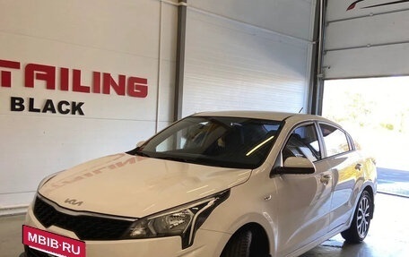 KIA Rio IV, 2022 год, 1 860 000 рублей, 5 фотография