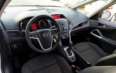 Opel Zafira C рестайлинг, 2013 год, 1 095 000 рублей, 15 фотография