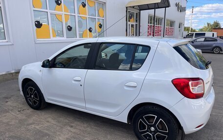 Renault Sandero II рестайлинг, 2015 год, 680 000 рублей, 6 фотография