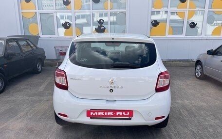 Renault Sandero II рестайлинг, 2015 год, 680 000 рублей, 5 фотография