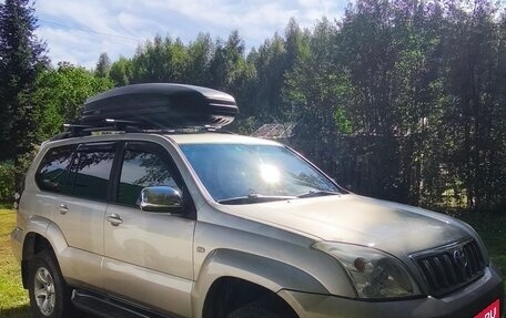 Toyota Land Cruiser Prado 120 рестайлинг, 2006 год, 1 900 000 рублей, 1 фотография