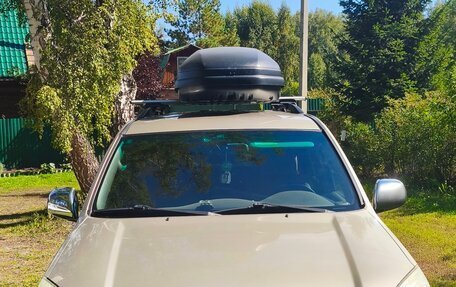 Toyota Land Cruiser Prado 120 рестайлинг, 2006 год, 1 900 000 рублей, 2 фотография