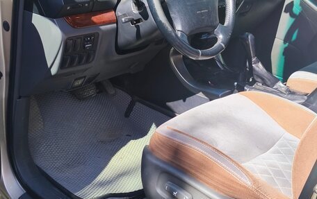 Toyota Land Cruiser Prado 120 рестайлинг, 2006 год, 1 900 000 рублей, 13 фотография