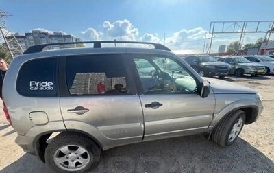 Chevrolet Niva I рестайлинг, 2013 год, 410 000 рублей, 1 фотография