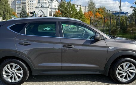Hyundai Tucson III, 2018 год, 2 200 000 рублей, 6 фотография