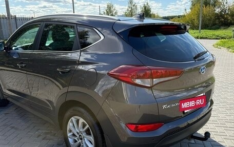 Hyundai Tucson III, 2018 год, 2 200 000 рублей, 5 фотография