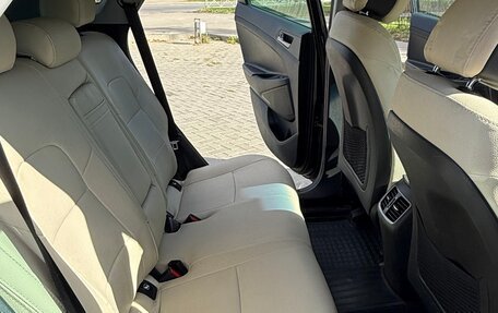 Hyundai Tucson III, 2018 год, 2 200 000 рублей, 12 фотография