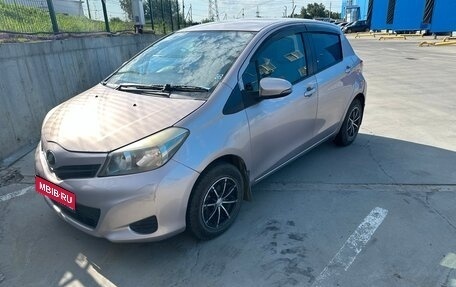 Toyota Vitz, 2011 год, 550 000 рублей, 1 фотография