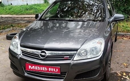 Opel Astra H, 2011 год, 540 000 рублей, 1 фотография