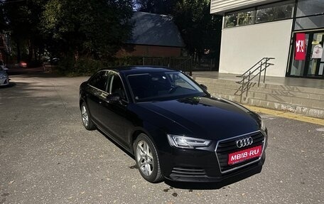 Audi A4, 2018 год, 2 250 000 рублей, 1 фотография