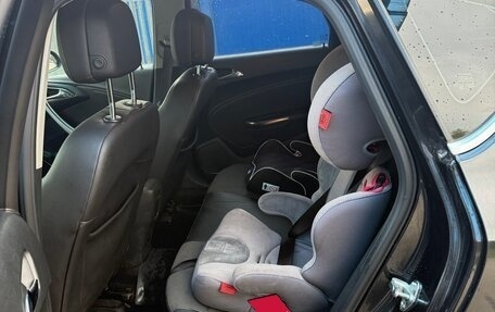 Opel Astra J, 2011 год, 730 000 рублей, 6 фотография