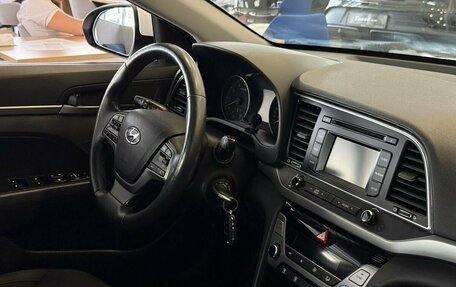 Hyundai Elantra VI рестайлинг, 2018 год, 1 200 000 рублей, 18 фотография
