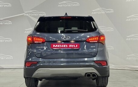 Hyundai Santa Fe III рестайлинг, 2017 год, 2 300 000 рублей, 4 фотография