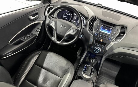 Hyundai Santa Fe III рестайлинг, 2017 год, 2 300 000 рублей, 24 фотография
