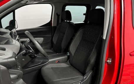 Peugeot Rifter I, 2019 год, 2 199 900 рублей, 10 фотография