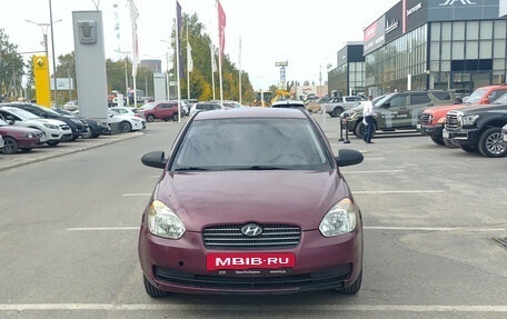 Hyundai Verna II, 2008 год, 331 000 рублей, 2 фотография