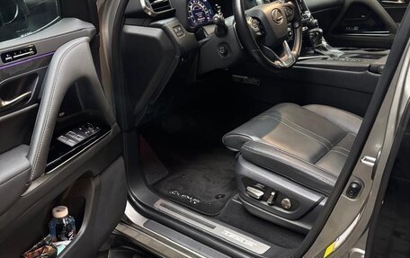 Lexus LX, 2022 год, 16 000 000 рублей, 8 фотография