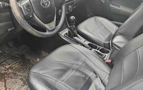Toyota Corolla, 2015 год, 1 200 000 рублей, 3 фотография