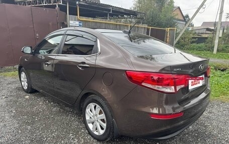 KIA Rio III рестайлинг, 2017 год, 1 180 000 рублей, 4 фотография