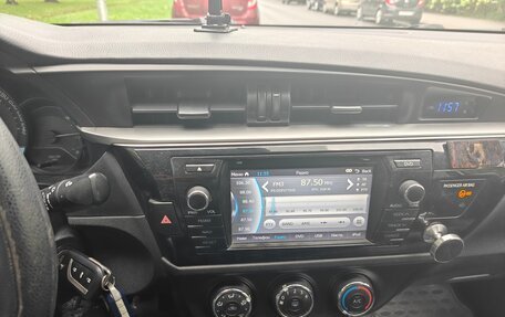 Toyota Corolla, 2015 год, 1 200 000 рублей, 6 фотография