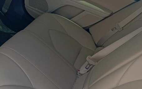 Toyota Camry, 2022 год, 3 500 000 рублей, 4 фотография