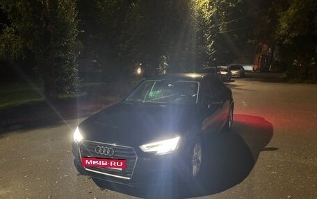 Audi A4, 2018 год, 2 250 000 рублей, 5 фотография