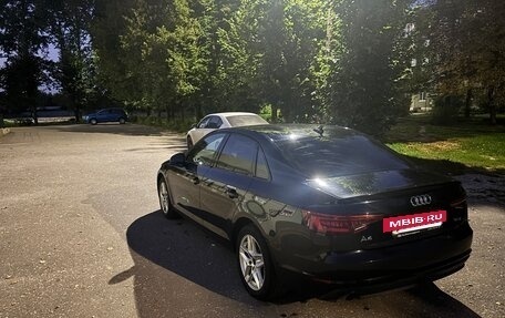 Audi A4, 2018 год, 2 250 000 рублей, 4 фотография
