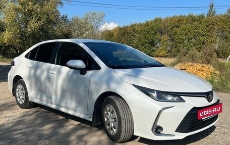 Toyota Corolla, 2022 год, 1 940 000 рублей, 10 фотография