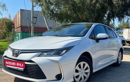 Toyota Corolla, 2022 год, 1 940 000 рублей, 7 фотография