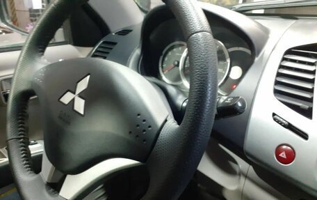 Mitsubishi L200 IV рестайлинг, 2013 год, 1 150 000 рублей, 2 фотография