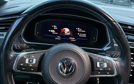 Volkswagen Tiguan II, 2020 год, 2 400 000 рублей, 13 фотография