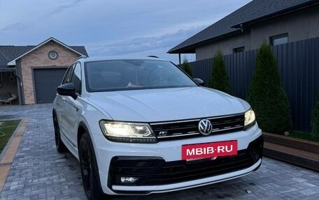 Volkswagen Tiguan II, 2020 год, 2 400 000 рублей, 5 фотография