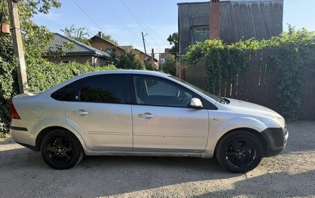 Ford Focus II рестайлинг, 2006 год, 300 000 рублей, 2 фотография