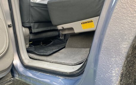 Toyota Sequoia II рестайлинг, 2002 год, 1 280 000 рублей, 11 фотография