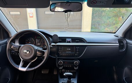 KIA Rio IV, 2018 год, 1 650 000 рублей, 10 фотография