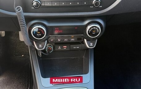 KIA Rio IV, 2018 год, 1 650 000 рублей, 13 фотография