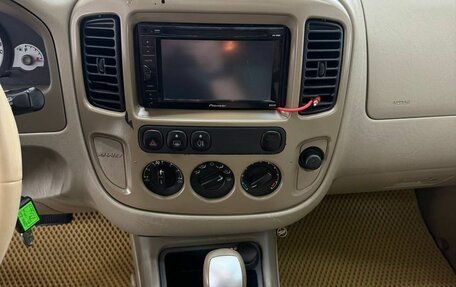 Ford Maverick, 2006 год, 749 000 рублей, 14 фотография