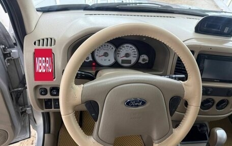 Ford Maverick, 2006 год, 749 000 рублей, 15 фотография