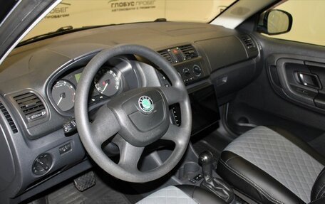 Skoda Fabia II, 2011 год, 555 000 рублей, 19 фотография