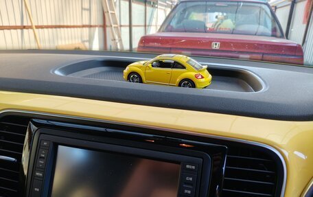 Volkswagen Beetle, 2012 год, 1 249 000 рублей, 13 фотография