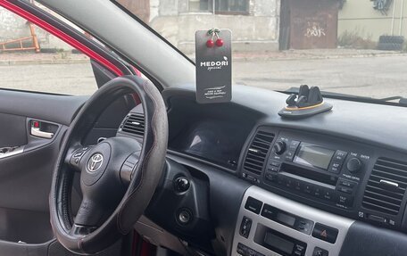 Toyota Corolla, 2005 год, 470 000 рублей, 4 фотография