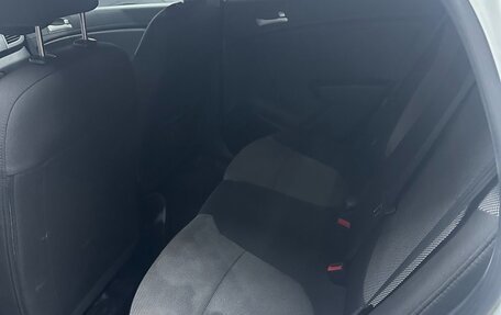 Hyundai Solaris II рестайлинг, 2011 год, 420 000 рублей, 10 фотография