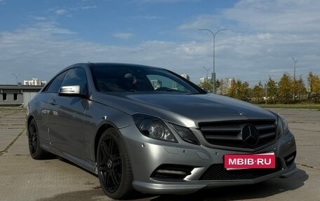 Mercedes-Benz E-Класс, 2013 год, 1 400 000 рублей, 1 фотография