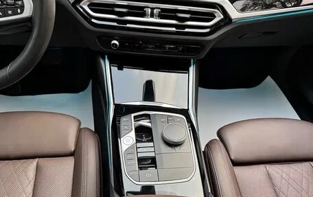 BMW 3 серия, 2022 год, 2 800 077 рублей, 16 фотография