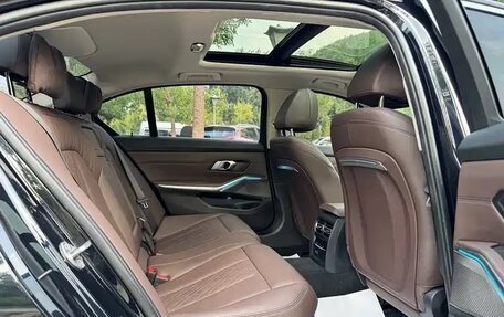 BMW 3 серия, 2022 год, 2 800 077 рублей, 23 фотография