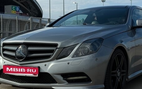 Mercedes-Benz E-Класс, 2013 год, 1 400 000 рублей, 3 фотография