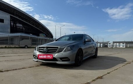 Mercedes-Benz E-Класс, 2013 год, 1 400 000 рублей, 4 фотография