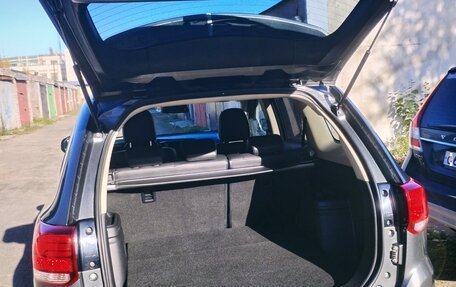 Mitsubishi Outlander III рестайлинг 3, 2015 год, 1 720 000 рублей, 6 фотография