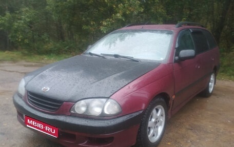 Toyota Avensis III рестайлинг, 1999 год, 147 000 рублей, 1 фотография